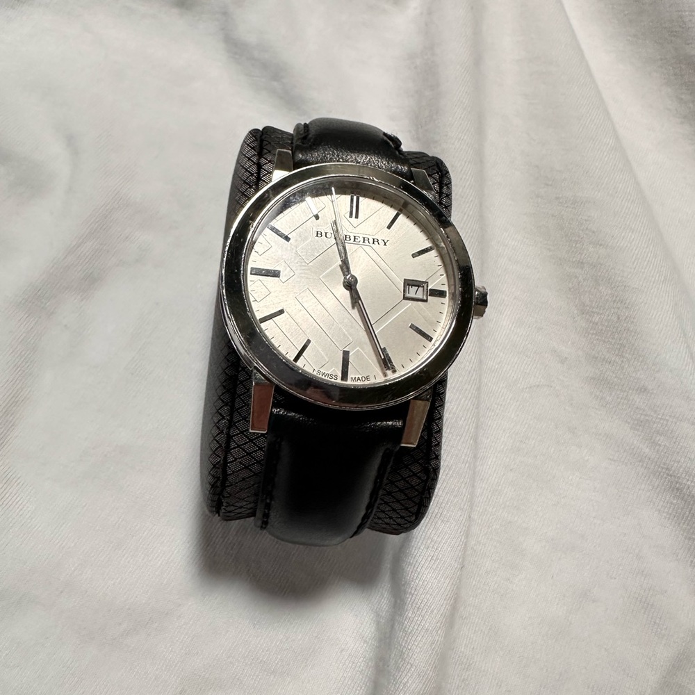 Burberry The City Men's White Checked Watch - 38mm case - BU9008 - Picture 2 of 9